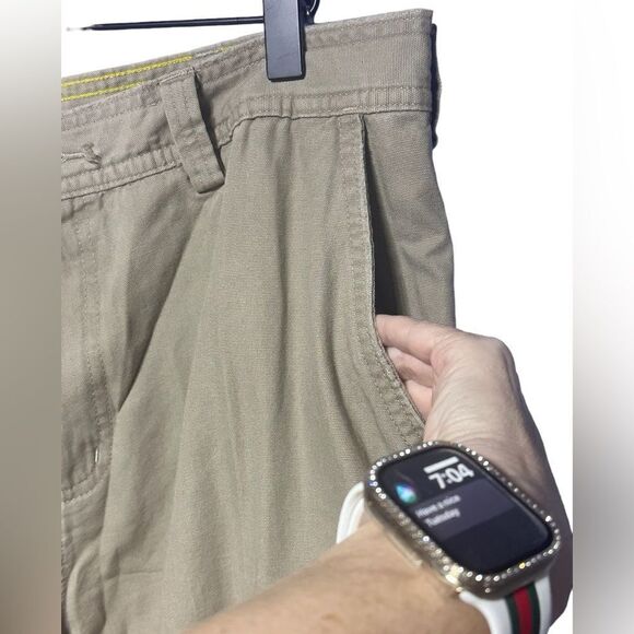 North Face Tactile Chino 34 Short Gently Used - Picture 7 of 11